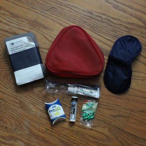 Vintage Northwest Airlines Amenity Travel Pack